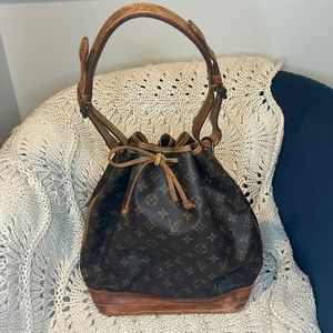 VG Louis Vuitton monogram Noe